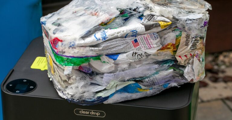 Today I’m toying with… WALL-E’s ancestor?